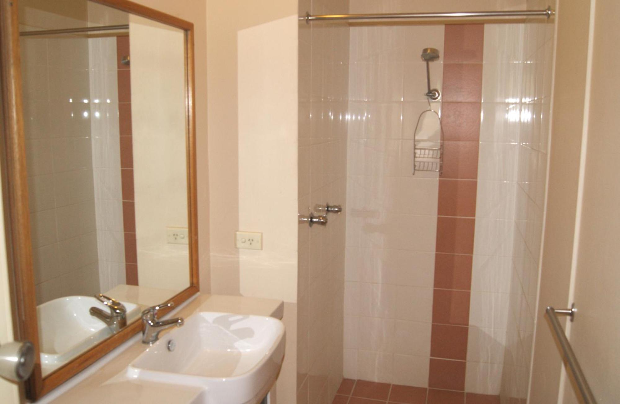 The George Hotel Bathurst Bilik gambar